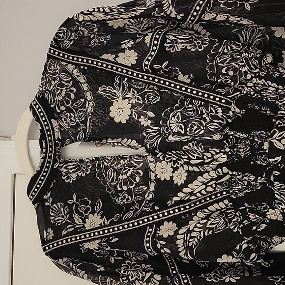 Brand New - never worn - black and white floral dress - Picture 2 of 5